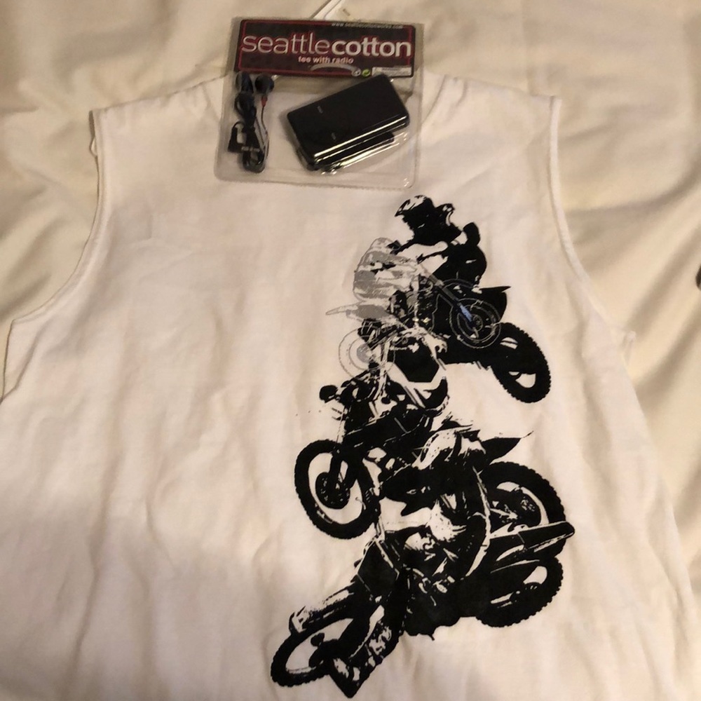 Boys Large 12/14 tank top white with bmx RADIO